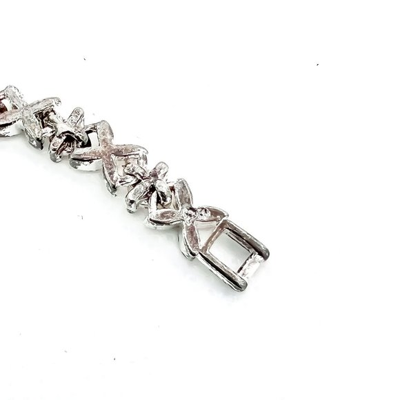 Premier Designs Floral Crystal Bracelet - Picture 3 of 3